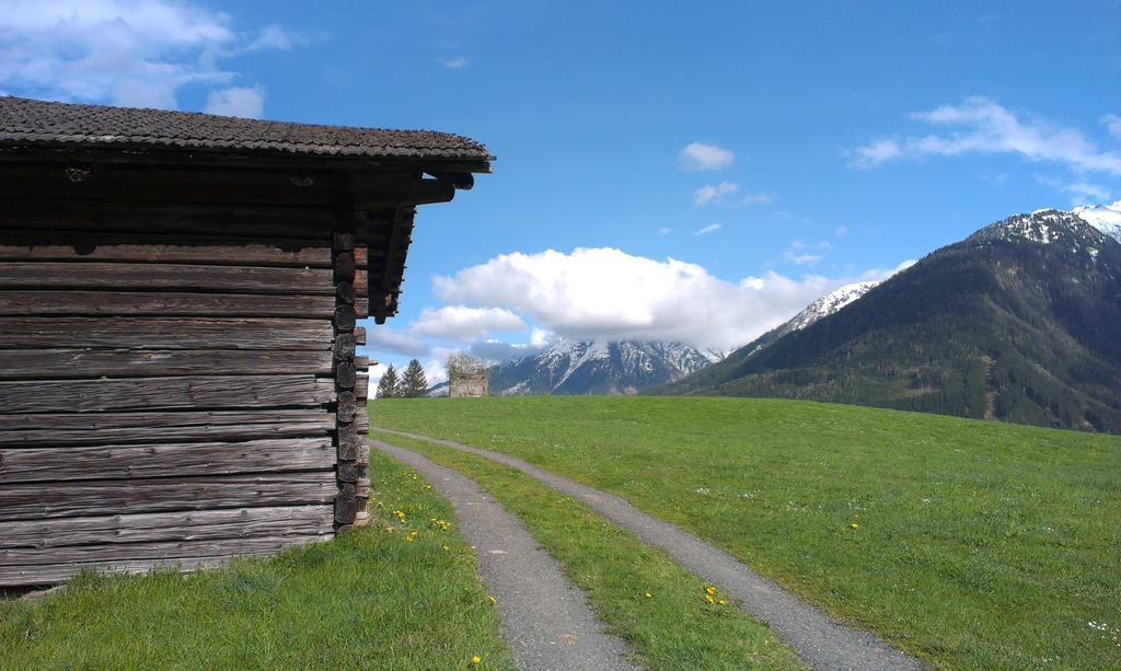 Gaestehaus Stotter Нойкирхен-ам-Гросфенедигер Экстерьер фото